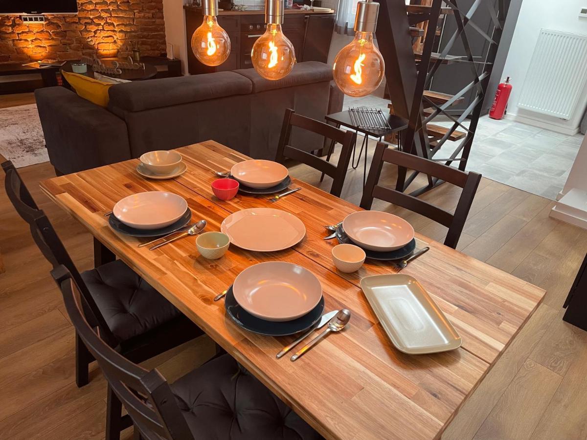 Grich Witch Apartment Zagreb Eksteriør billede