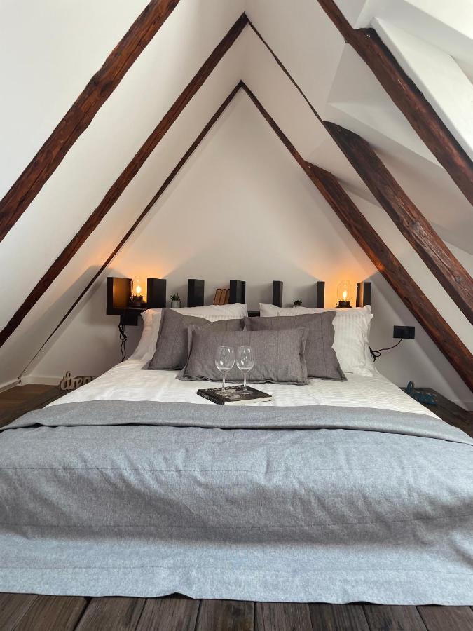 Grich Witch Apartment Zagreb Eksteriør billede